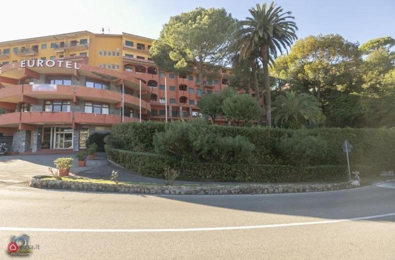 Residence Eurotel Da Nella E Stefano Rapallo Buitenkant foto